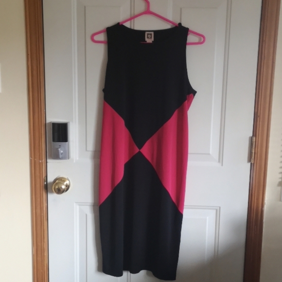 Dress - Picture 1 of 1